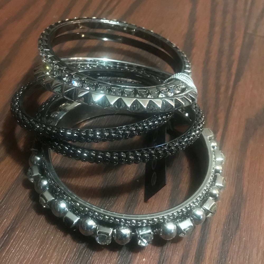 bebe bracelet. Mixture of rhinestones and plain.